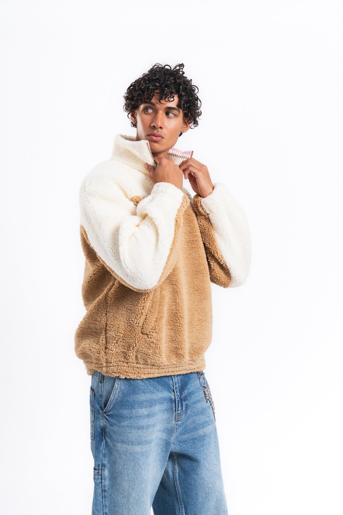 Nordic Renk Bloklu Peluş Sweatshirt Camel