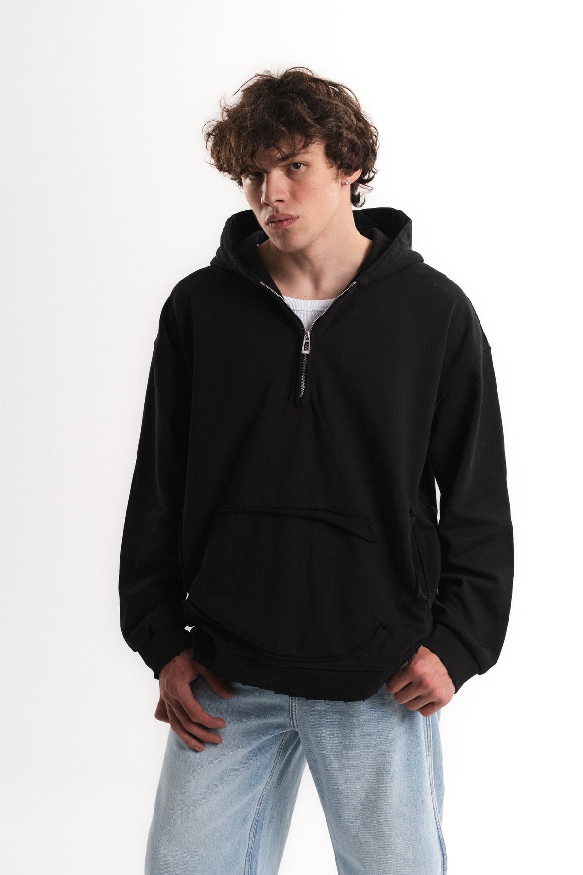 Yarım Fermuarlı Oversize Kapüşonlu Sweatshirt - Siyah
