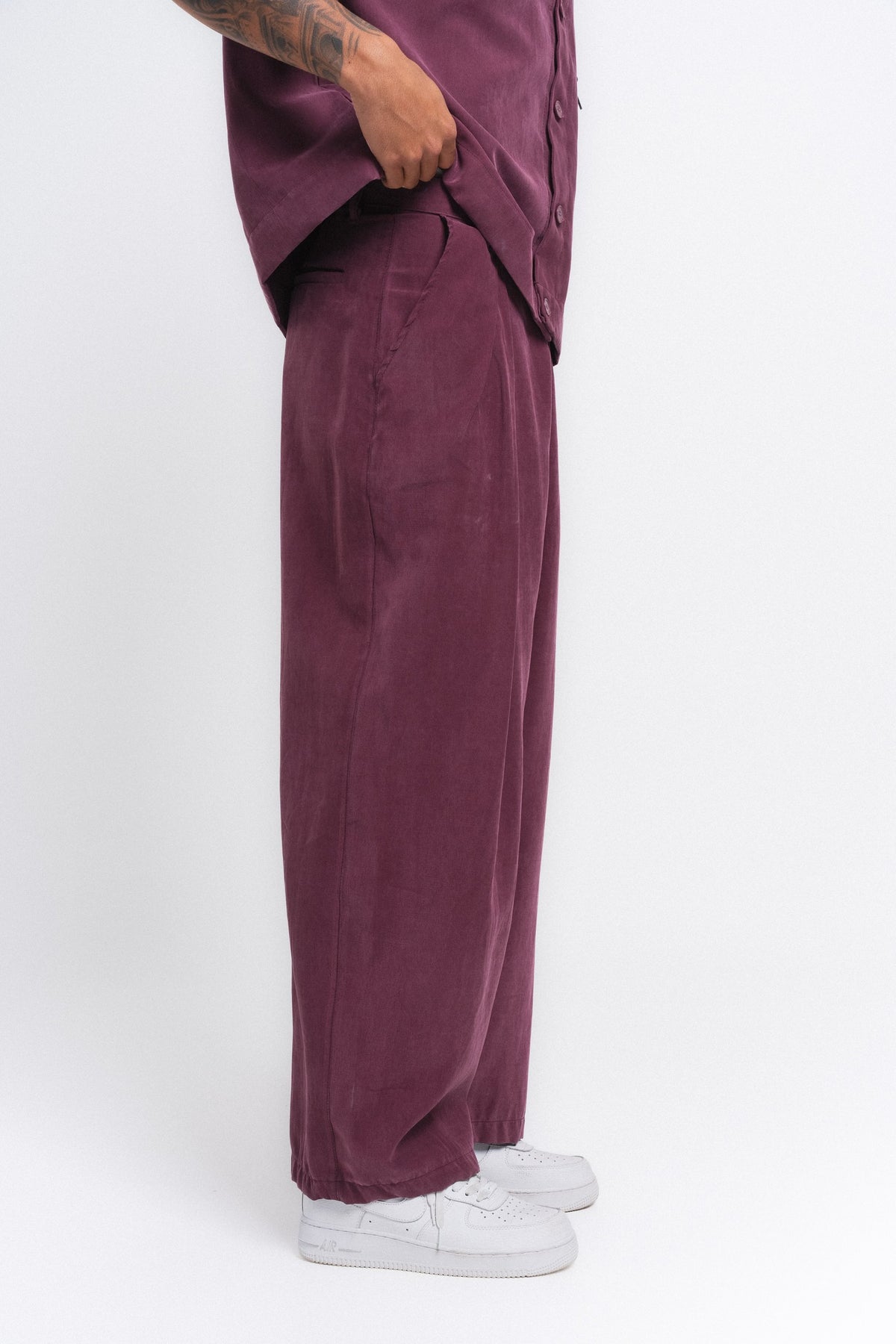 Natural Rahat Kesim Kumaş Pantolon Bordo ürün görseli 4