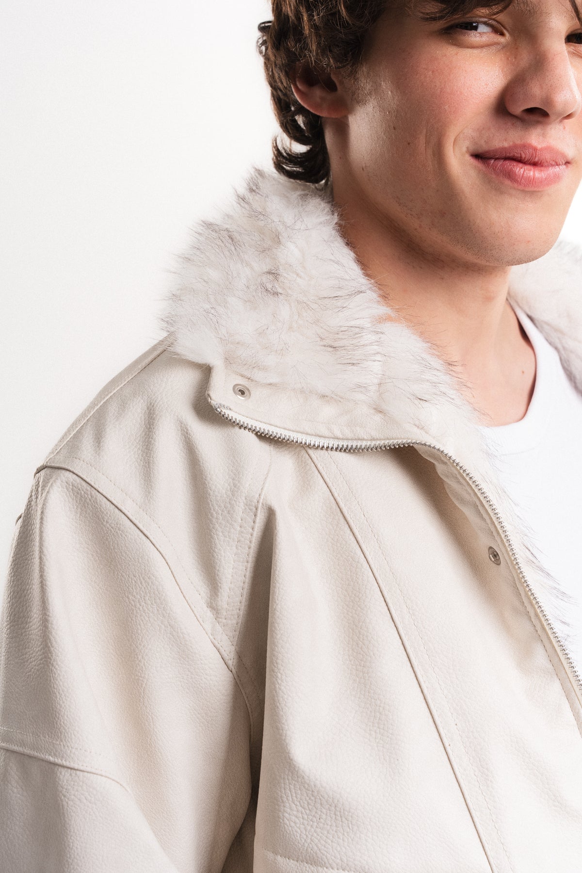 Kürk Detaylı Oversize Deri Mont - Krem