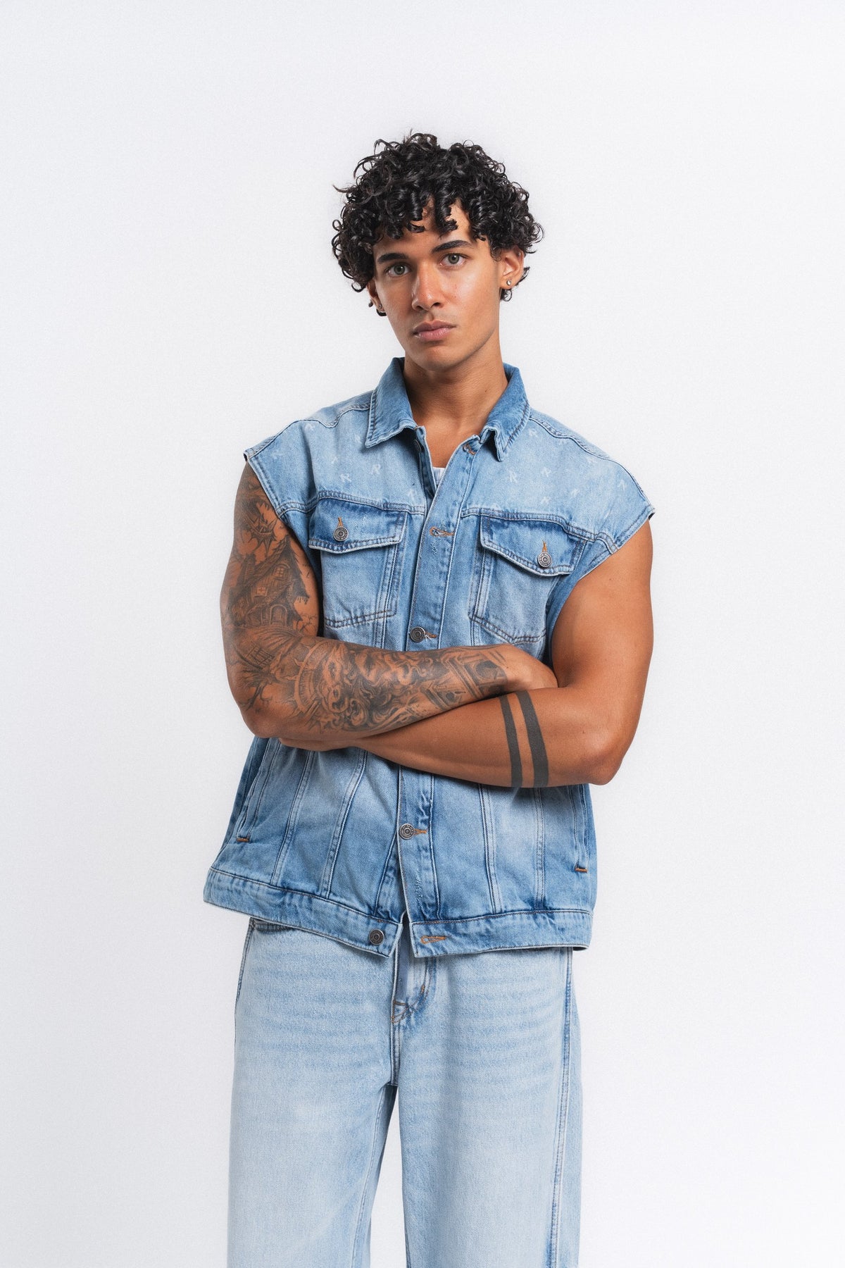 Rogue Kolsuz Denim Yelek Mavi ürün görseli 16